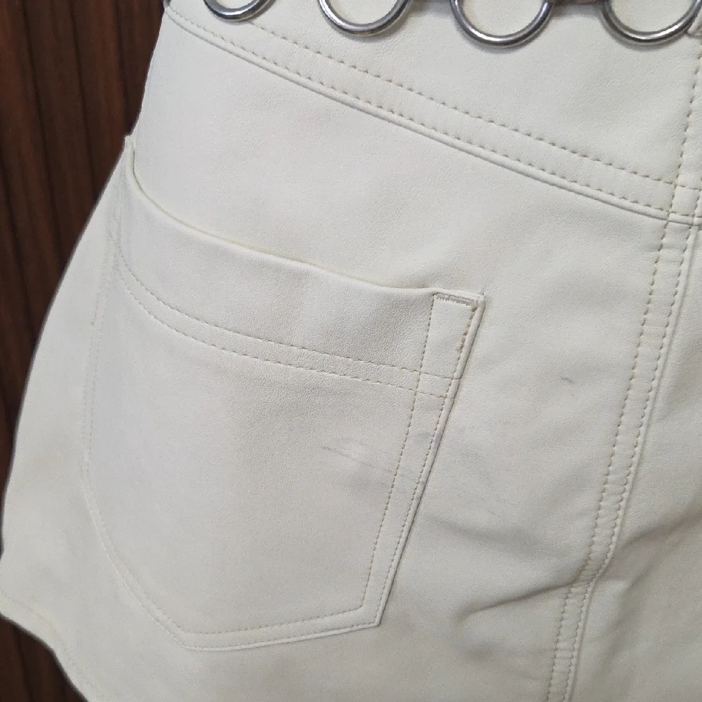 We The Free Cream Mini Skirt with Silver Chain Detail Size 30 In [1958]